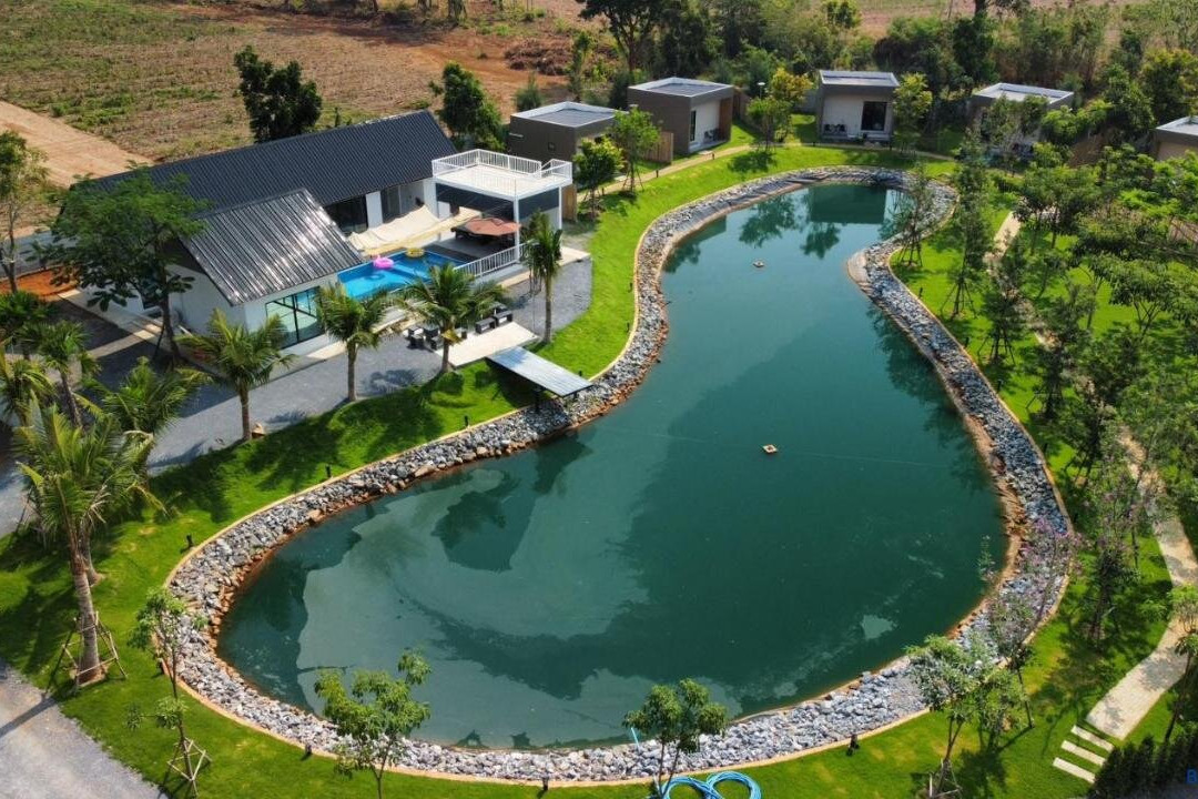 The Forest Pool villa & cafe
