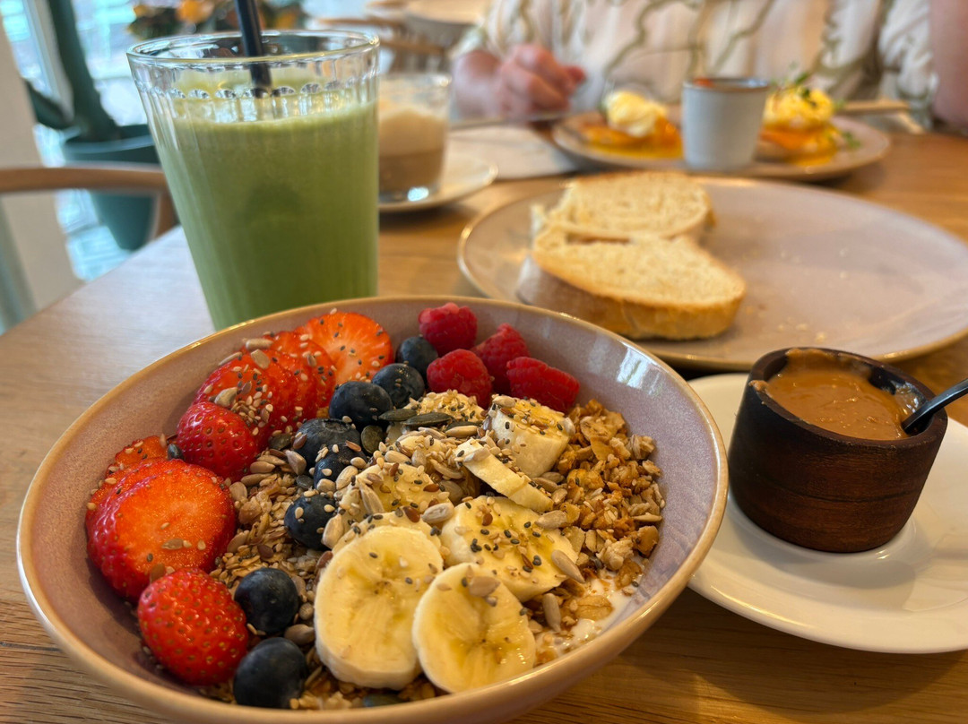 Mom Brunch & Coffee