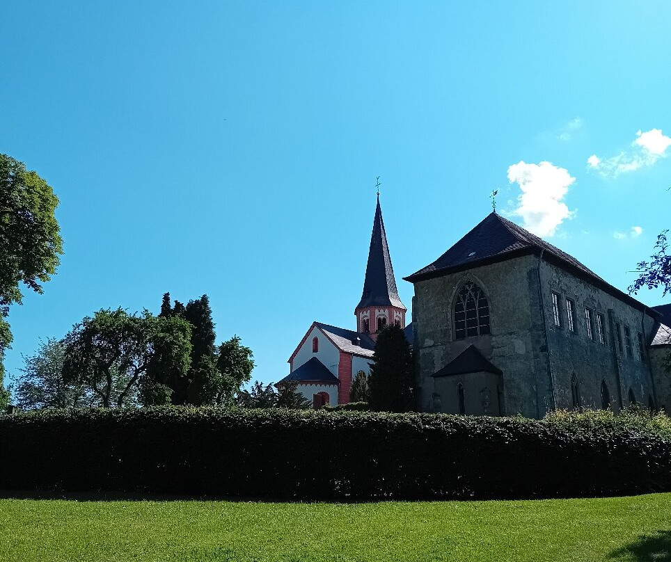 Basilika Steinfeld-Kall必去景点