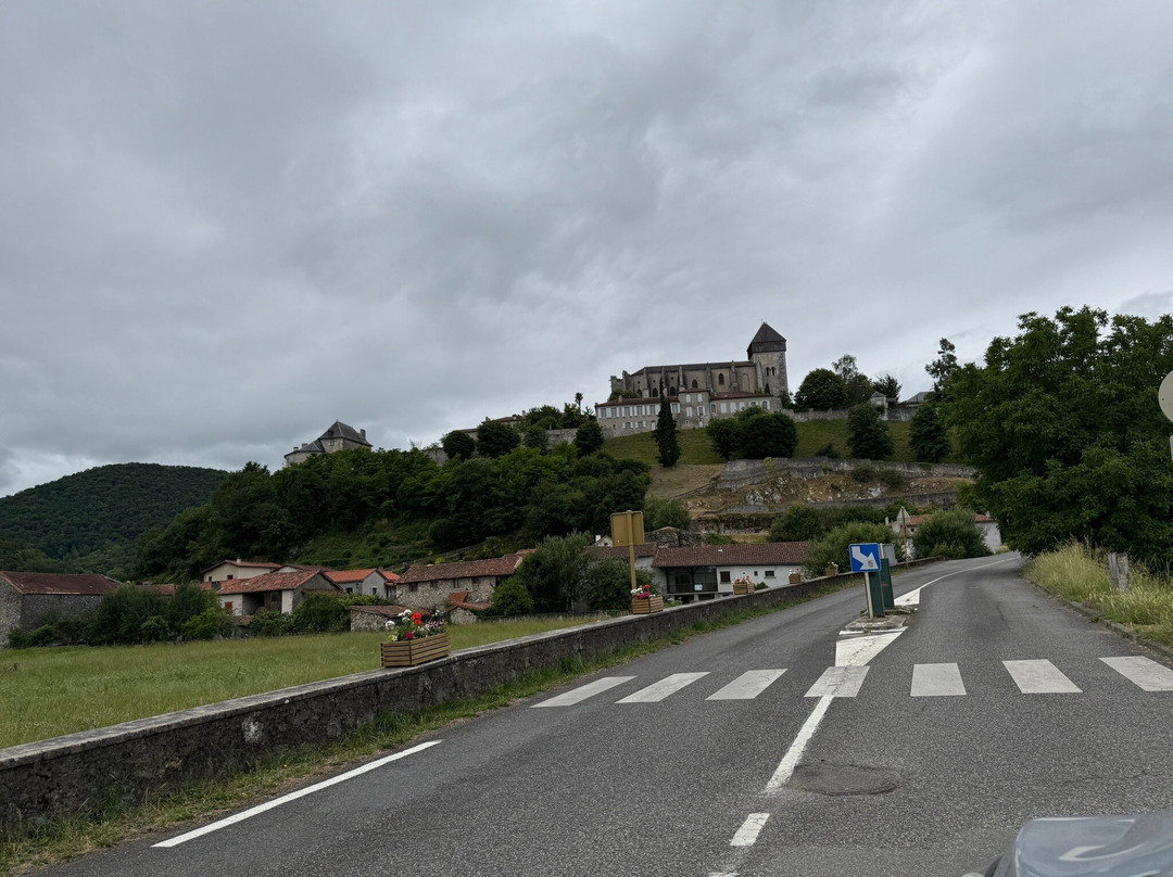 Enceinte de la ville haute de Saint-Bertrand-de-Comminges