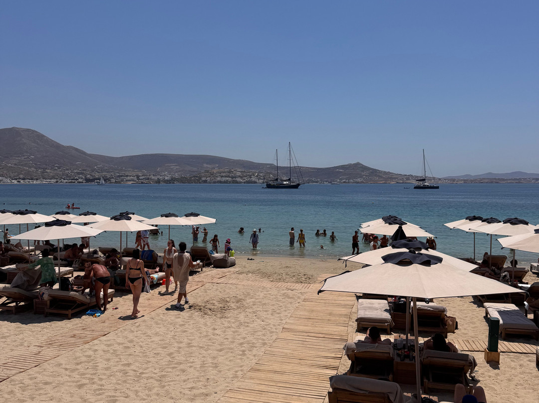 Crios Beach Bar & Restaurant