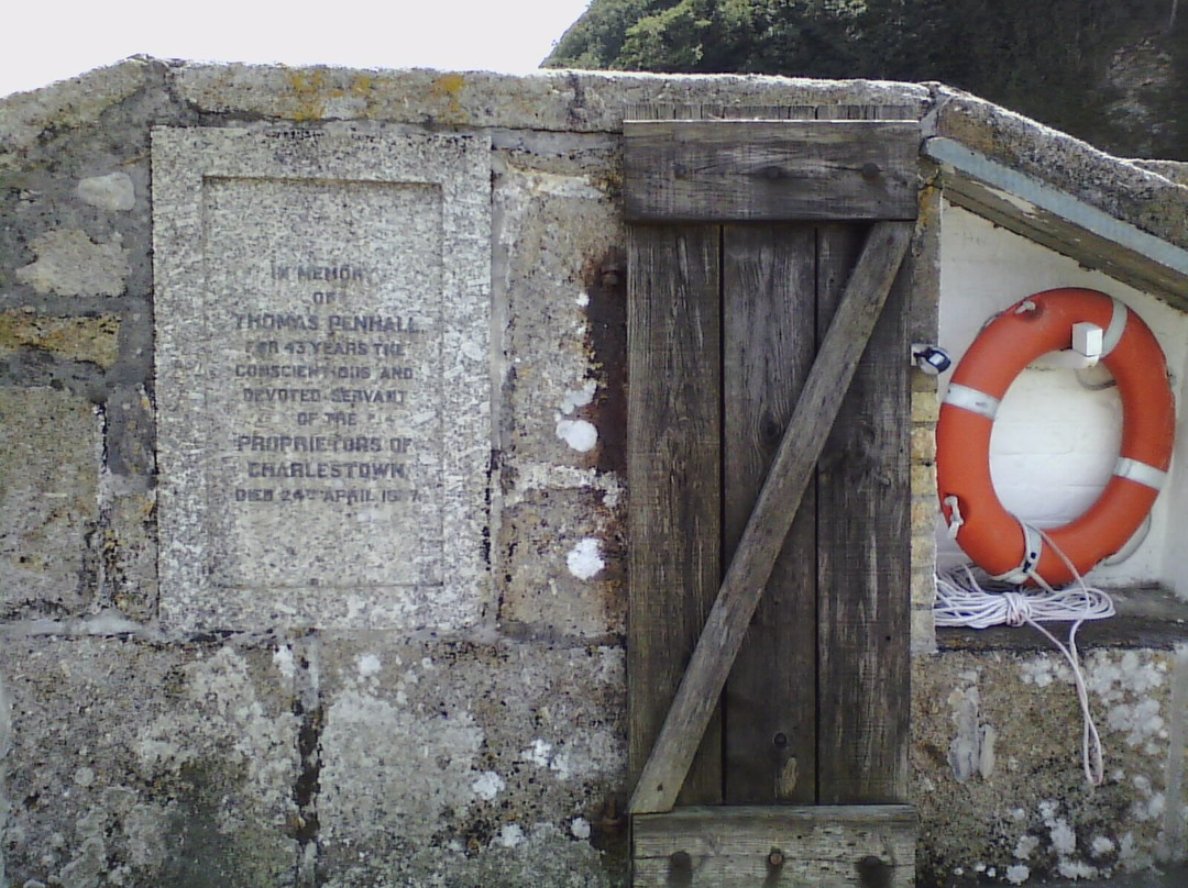 Thomas Penhall Memorial;