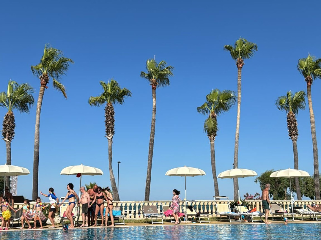 Baia Turchese Beach-维耶斯泰必去景点