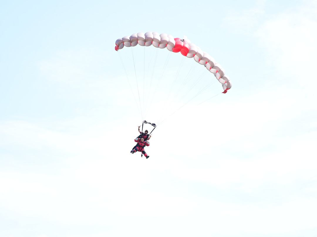 Parachute Victoriaville-Victoriaville必去景点