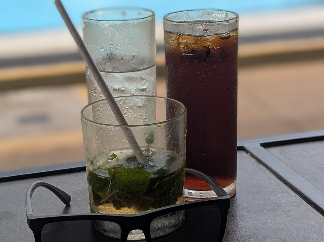 海豚俱乐部酒店主图