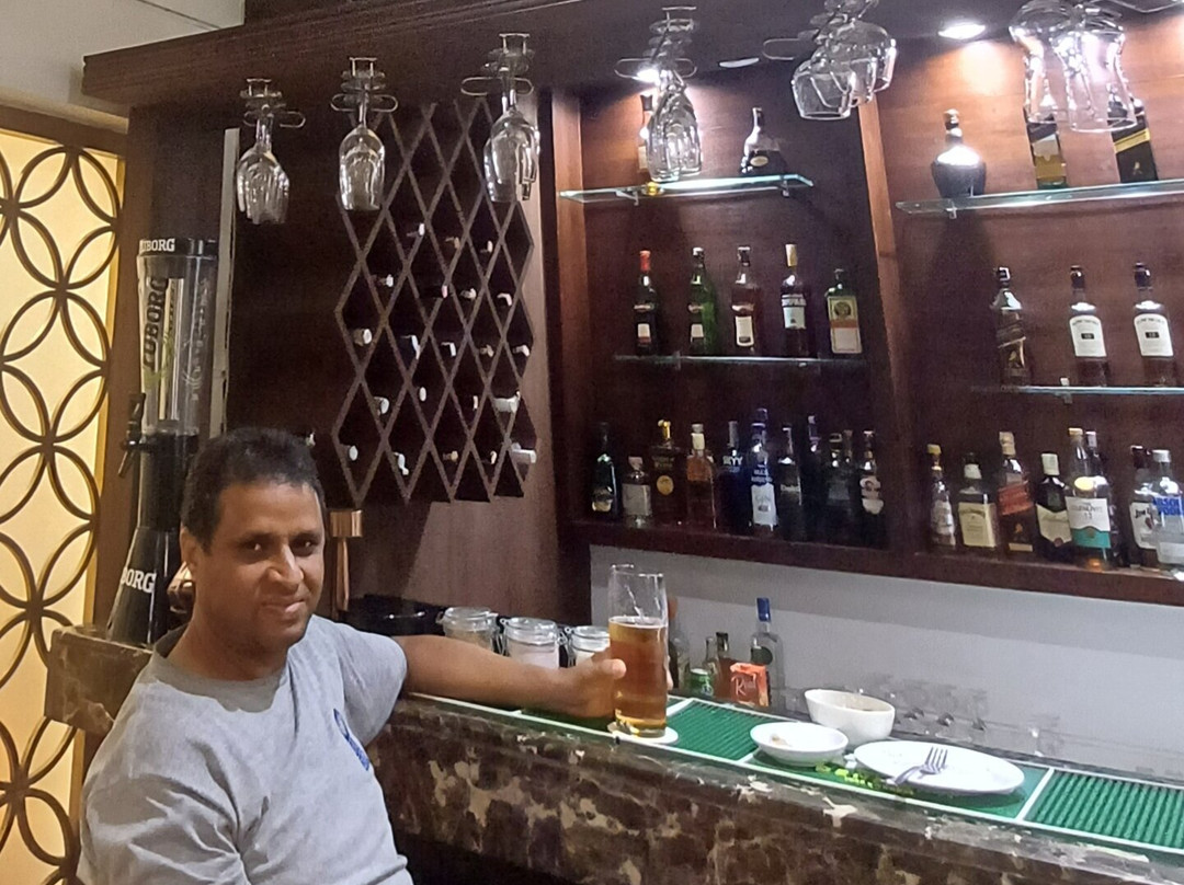 索尔迪西端高级酒店主图