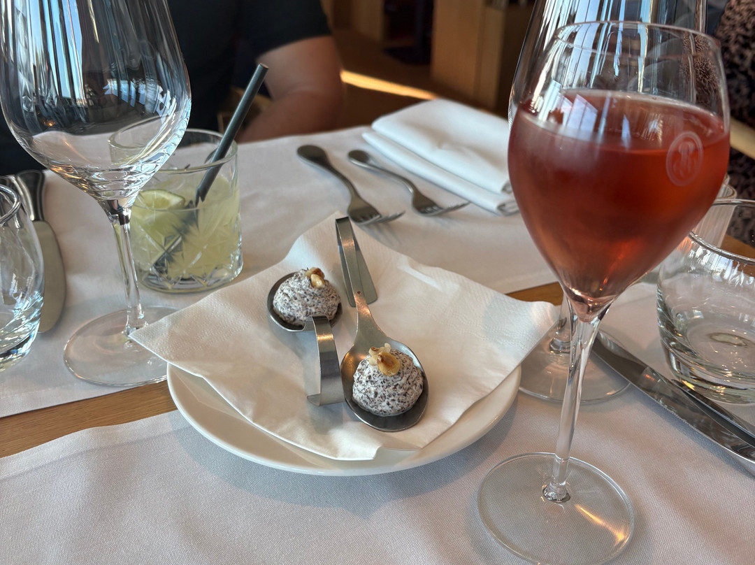 大西洋温泉酒店主图