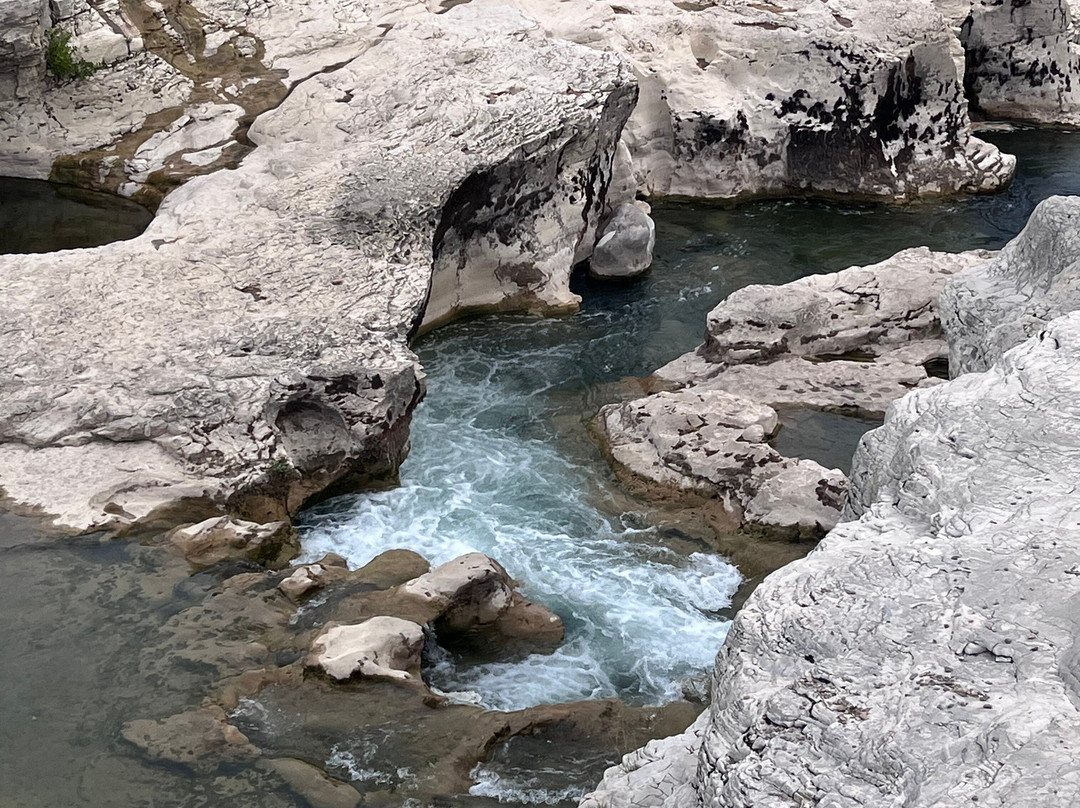 Cascades du Sautadet-La Roque-sur-Ceze必去景点