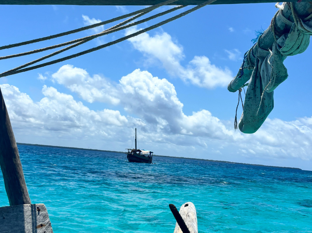 Wasini's Blue Whale Boat Operators-Wasini Island必去景点
