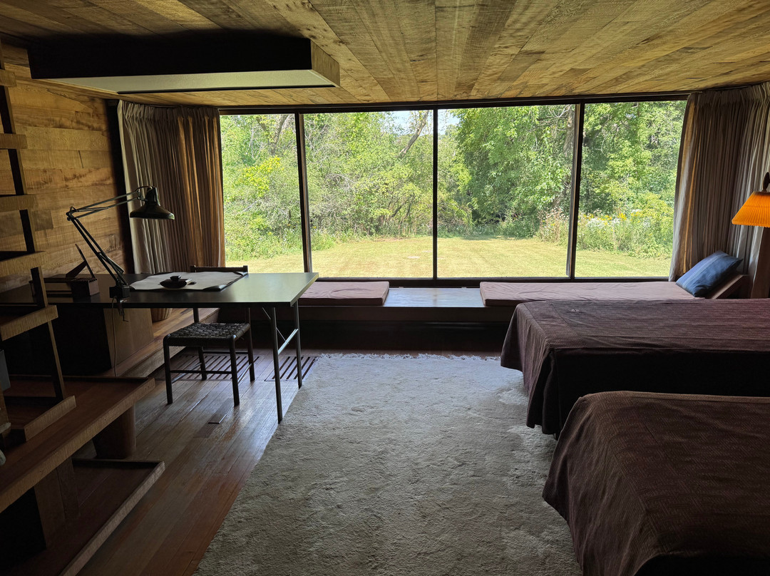 Schweikher House-绍姆堡必去景点