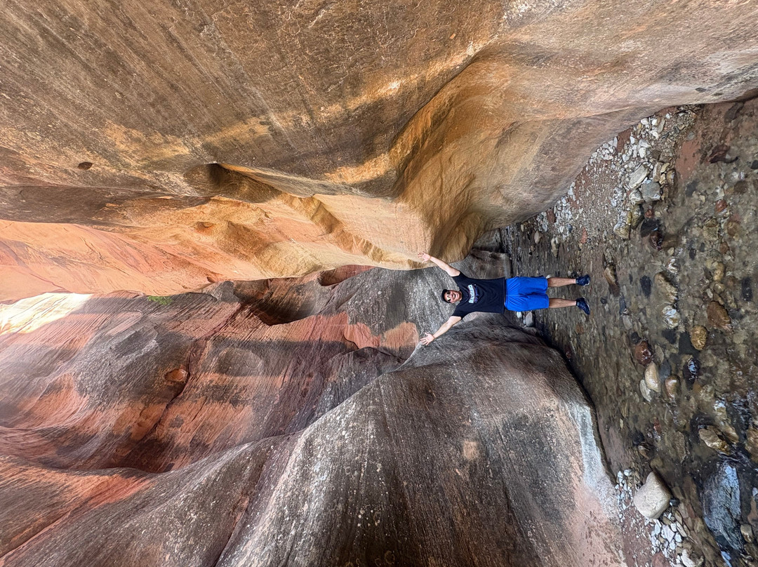 Kanarra Falls-Kanarraville必去景点