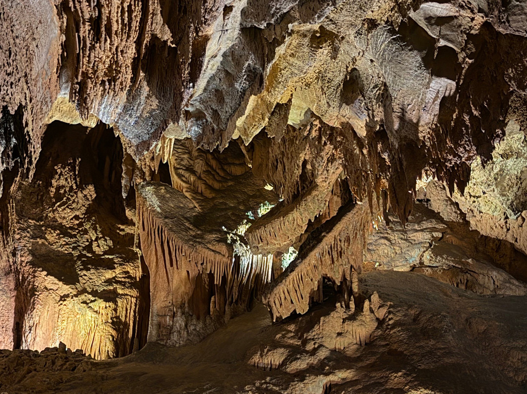 Grand Caverns-Grottoes必去景点