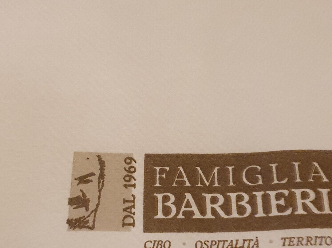 巴比里酒店主图