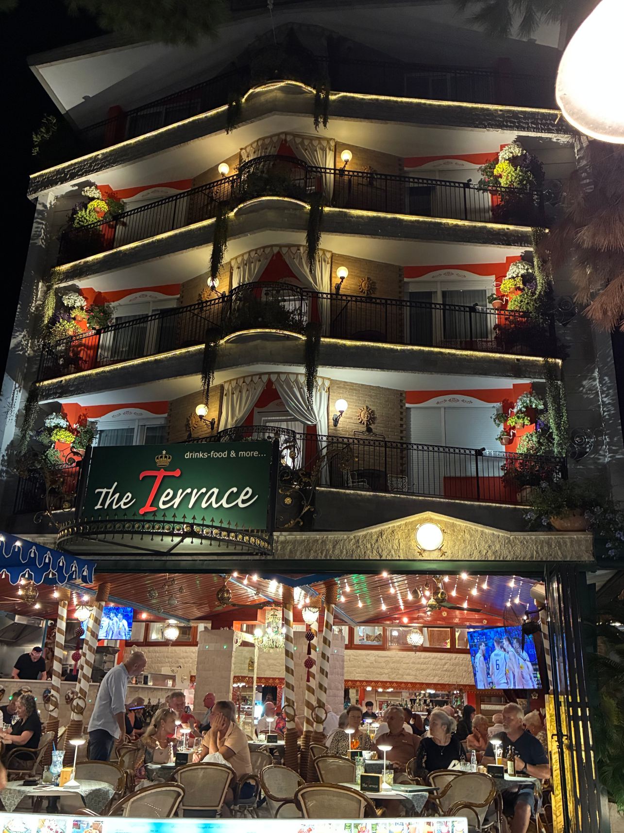 米尔顿精品酒店-旅行者