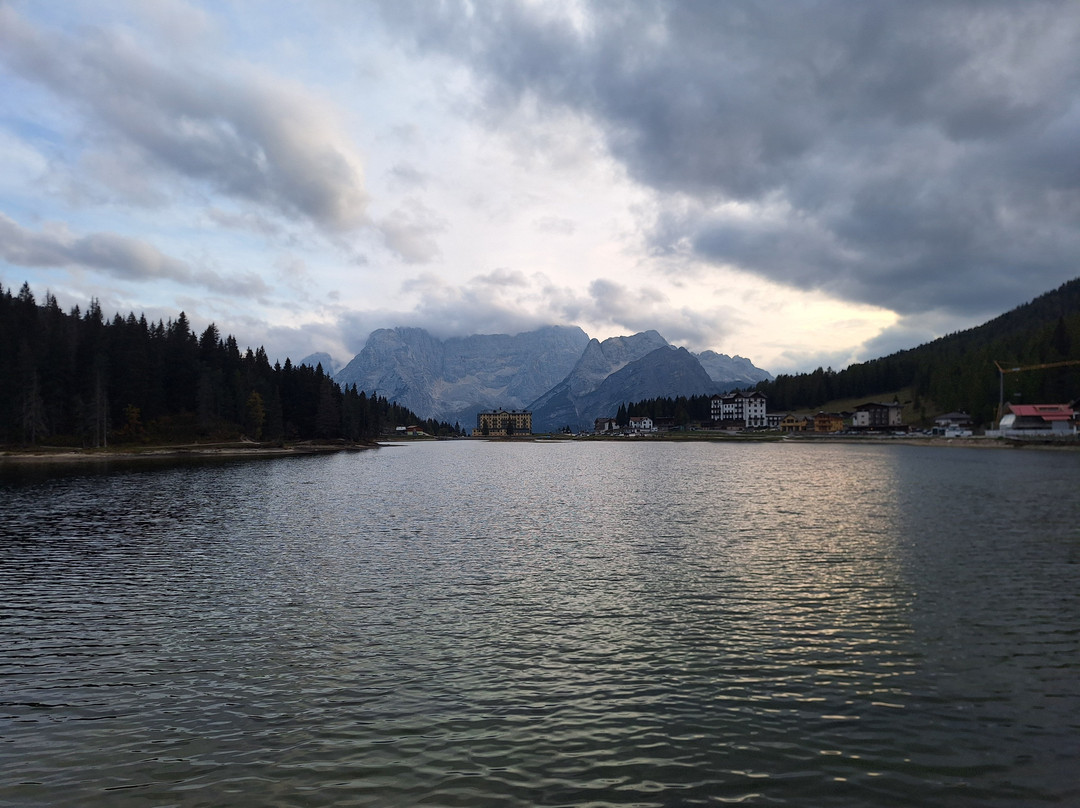 Lago di Misurina-奥龙佐迪卡多雷必去景点