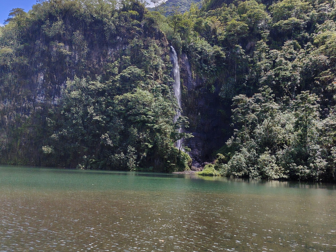 Ciao Tahiti Excursions 4x4 - Day Tours-普纳奥亚必去景点