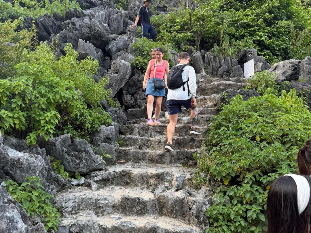 Go Asia Travel-Long Bien必去景点