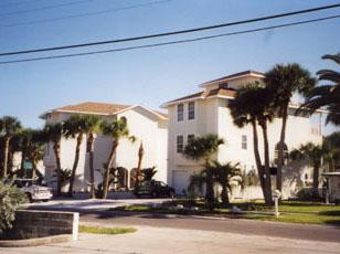 4 Siesta Village Suites