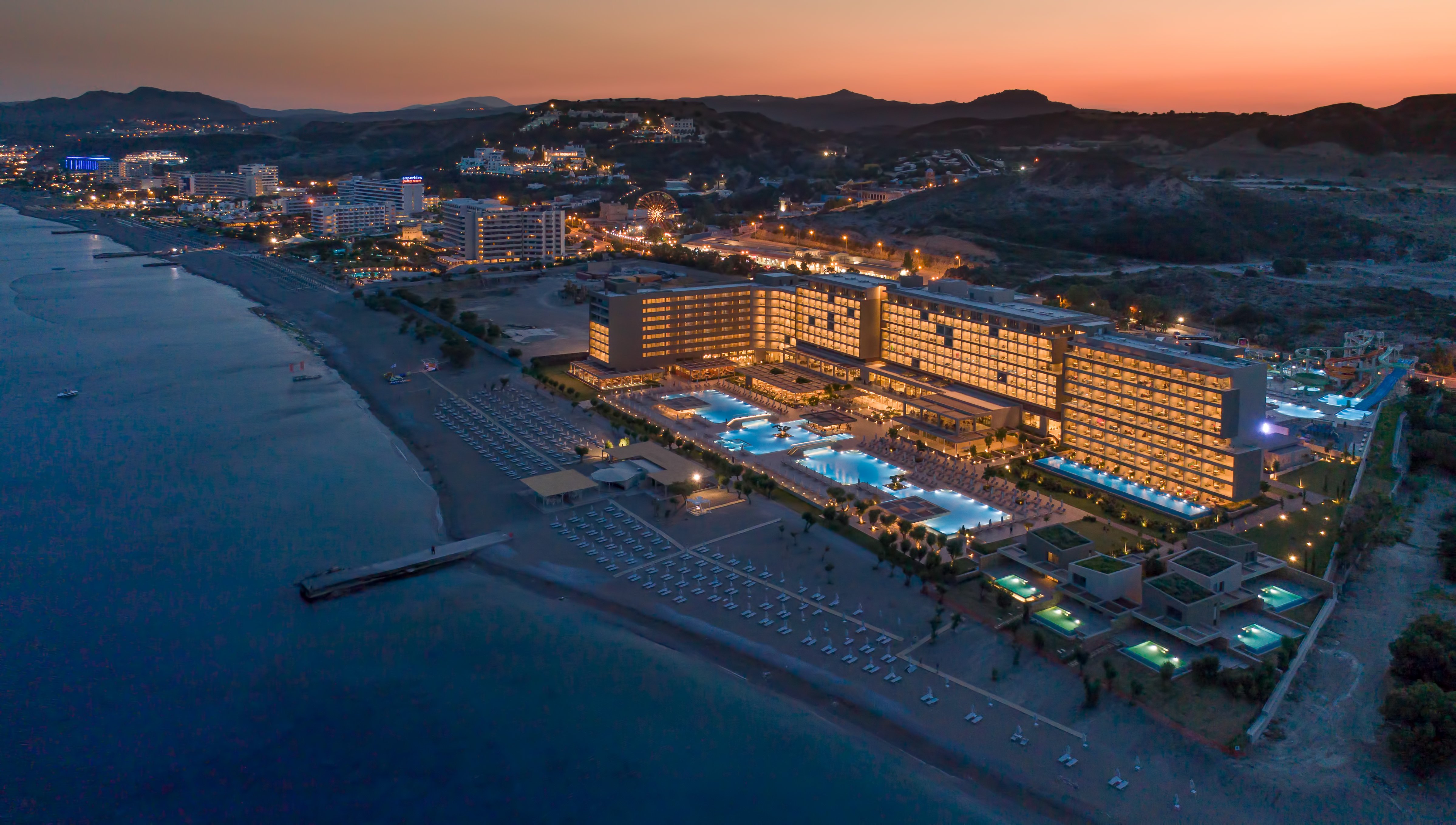 Amada Colossos Resort-官方