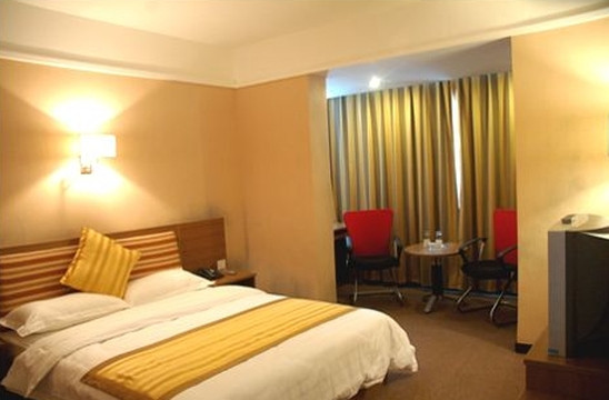 绿色数码酒店主图