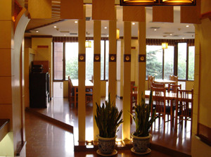 圣通大酒店主图