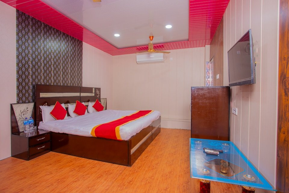 OYO 354 Sumeru Hotel And Lodge