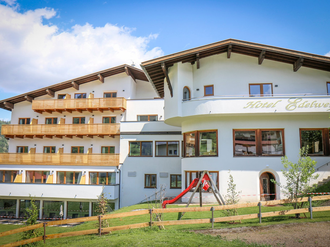 闹达斯酒店住宿-Hotel Edelweiss Nauders