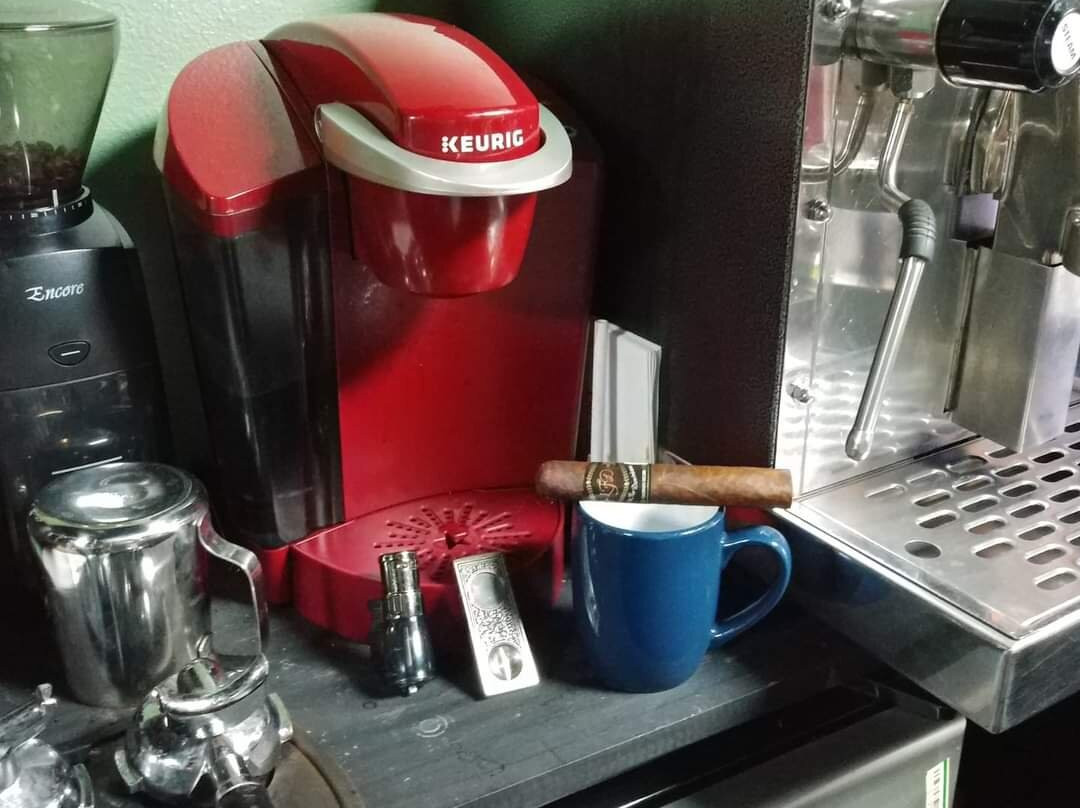 MC Cigar Shop and Lounge