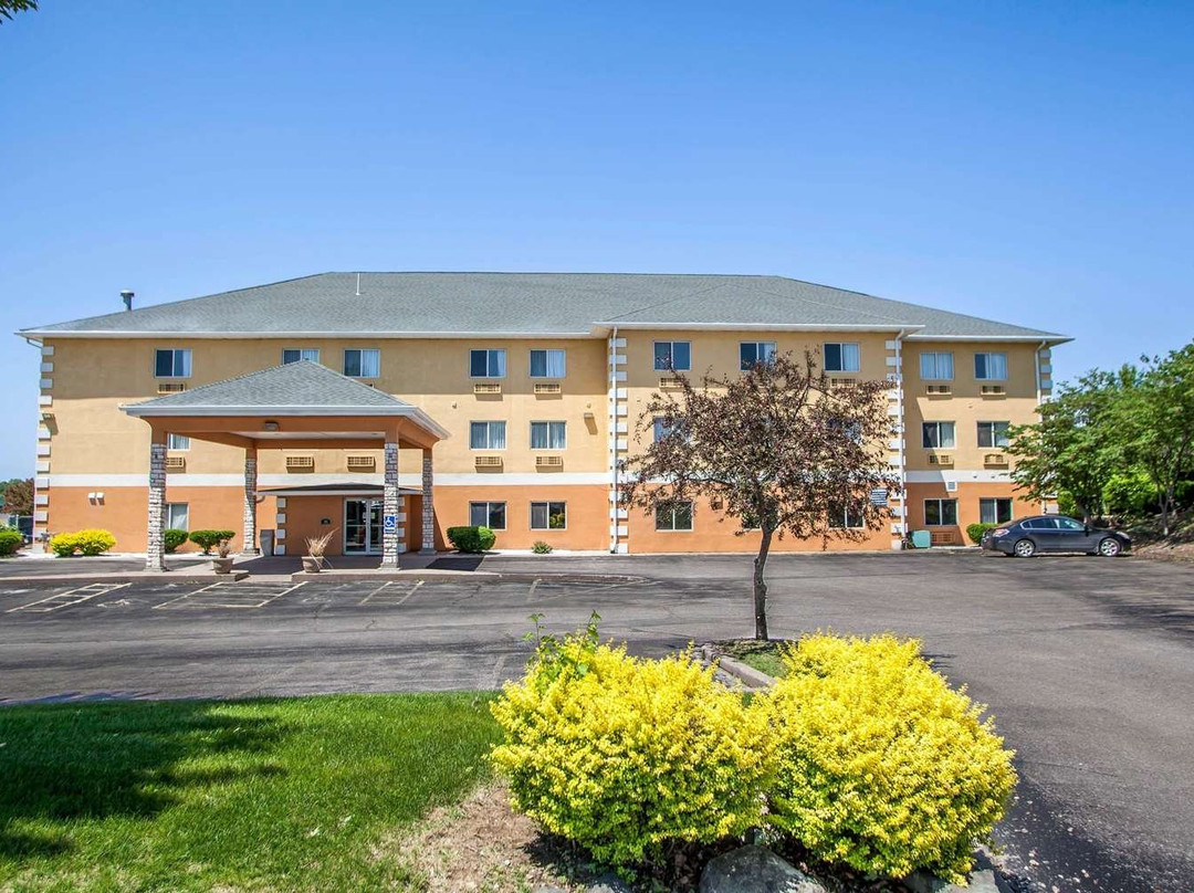 Comfort Inn Muscatine Near Hwy 61主图