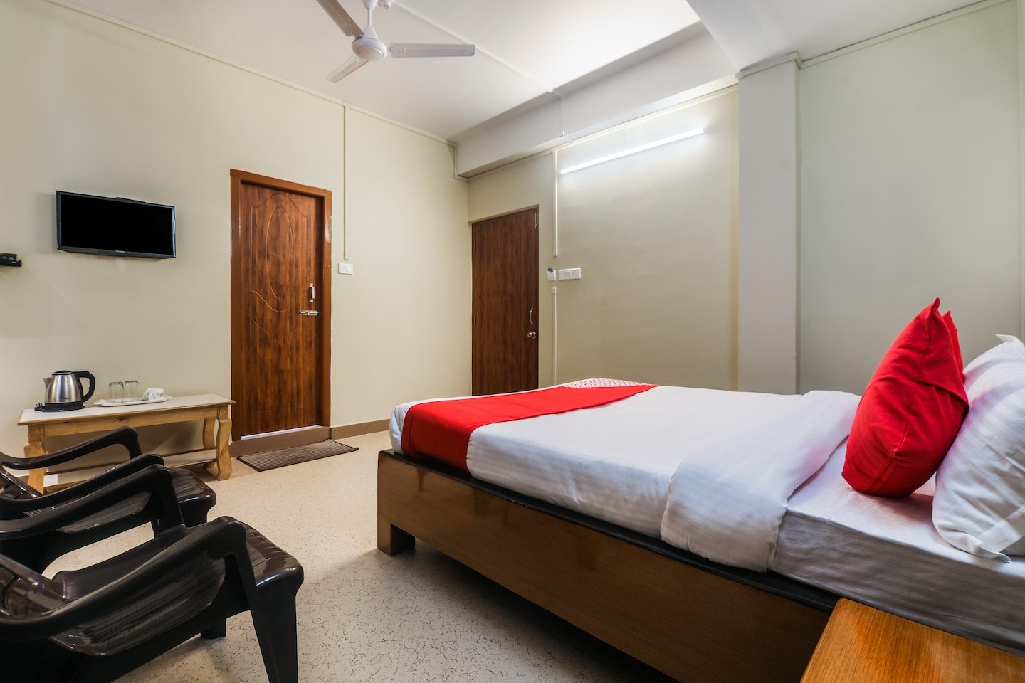 OYO 18670 Sanctum Guest House-官方