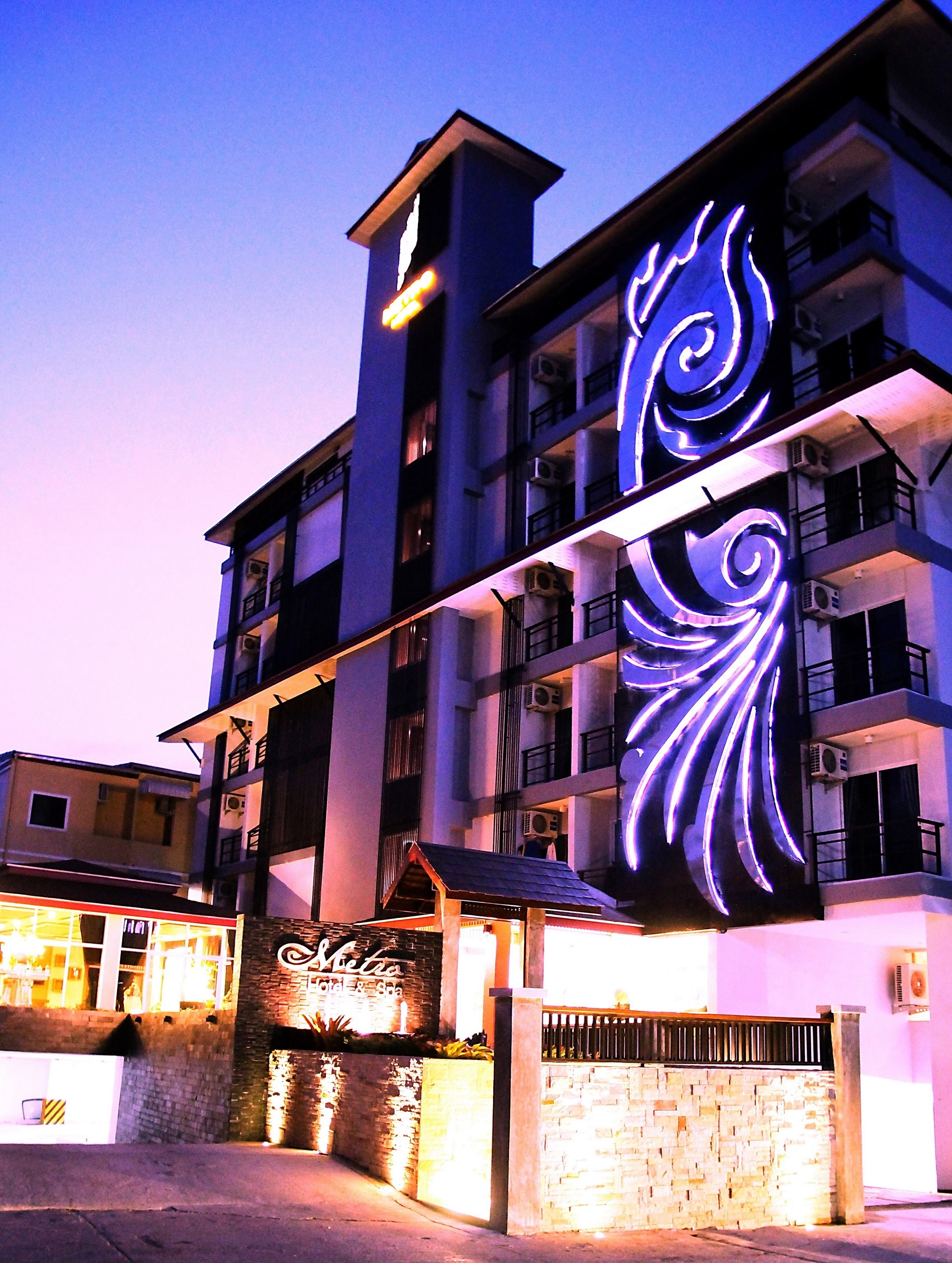 Metro Hotel & Spa-官方