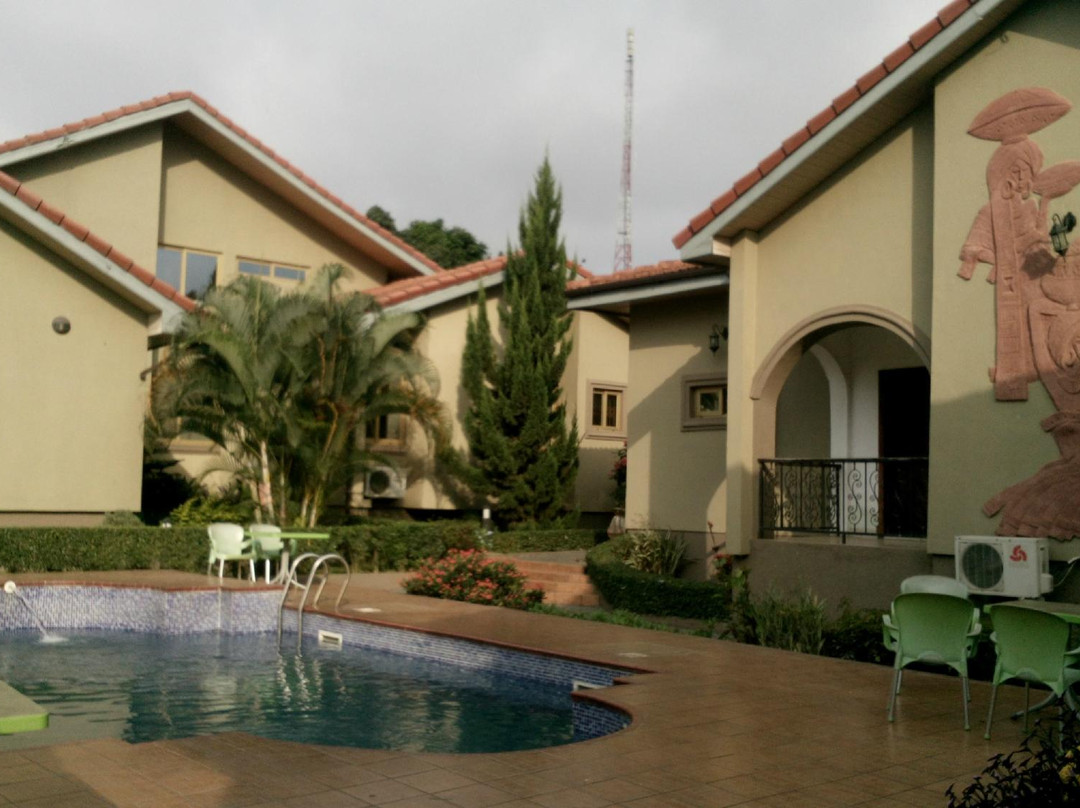 Rees Hotel