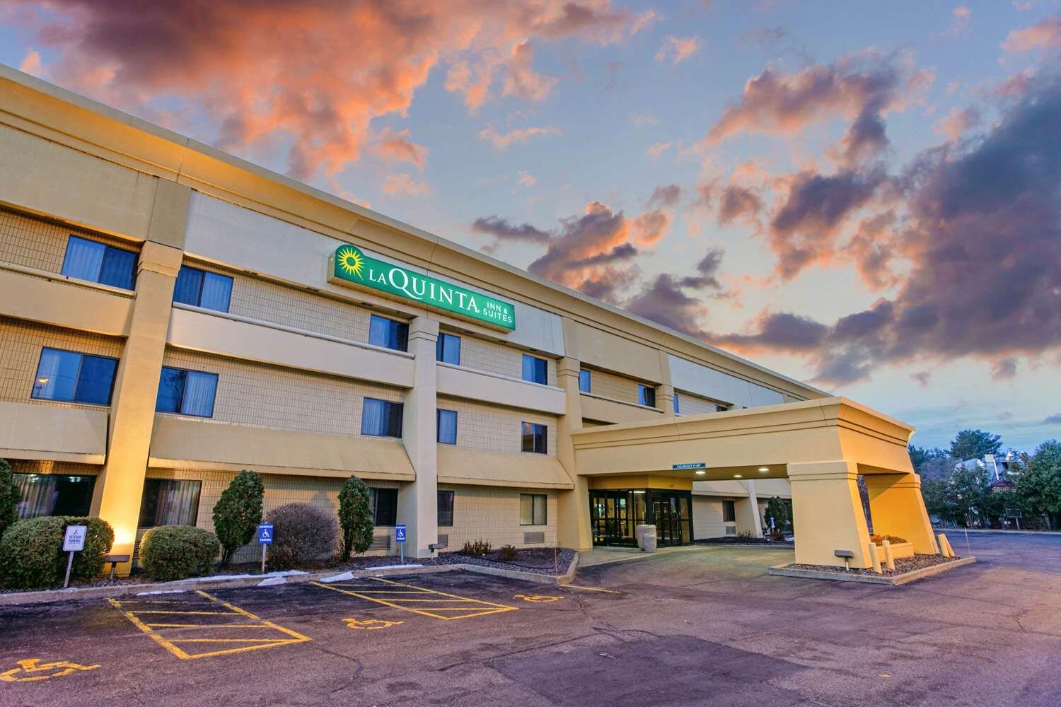 La Quinta Inn & Suites by Wyndham Stevens Point-官方