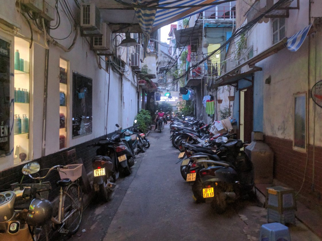 Hanoi Old Quarter Culture Exchange Center景点图片