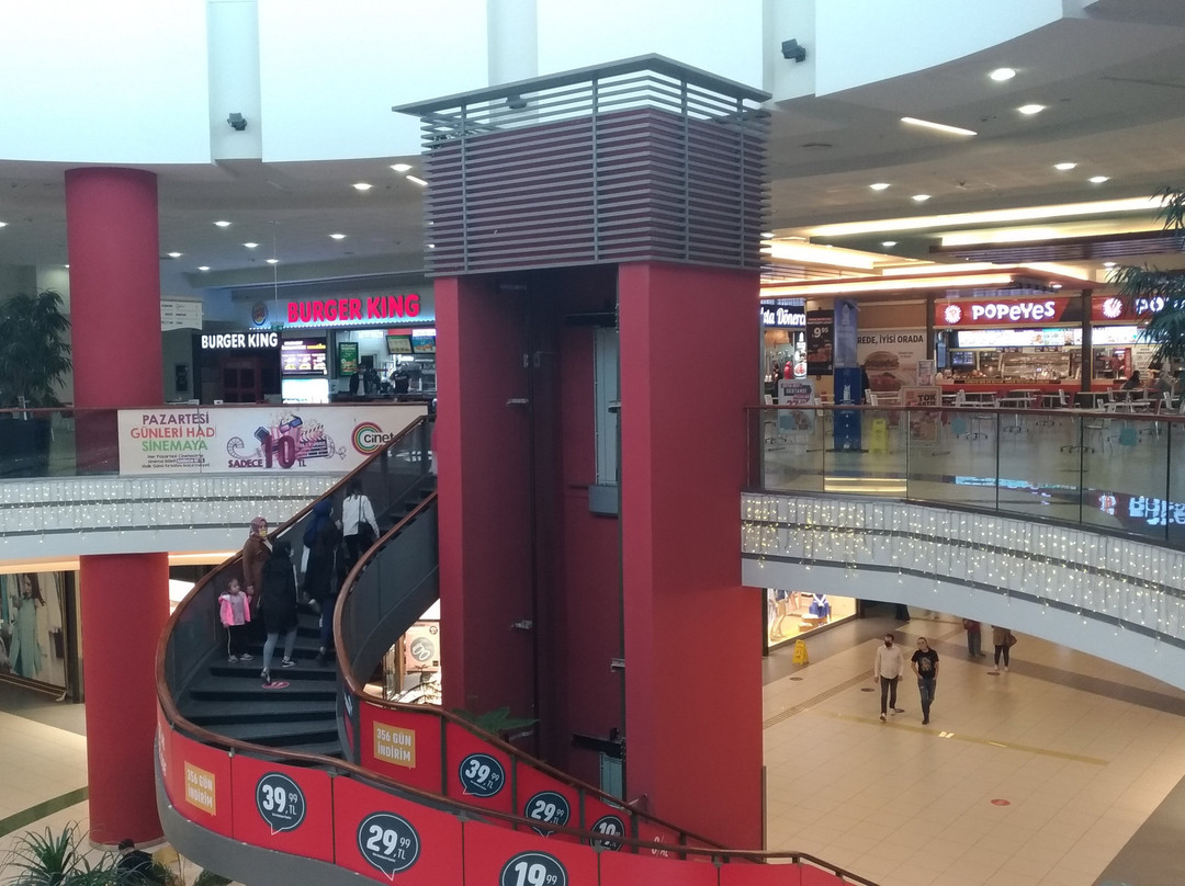 Sera Kutahya Alisveris ve Yasam Merkezi-Kutahya必去景点