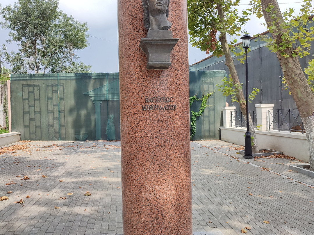 Monument to Mithridates VI-Kerch必去景点
