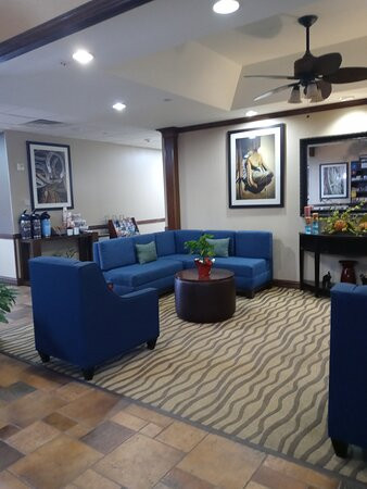 Comfort Suites Marshall主图