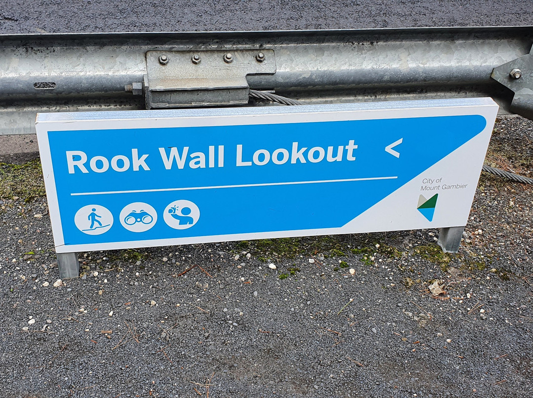 Rooks Wall & Lookout景点图片