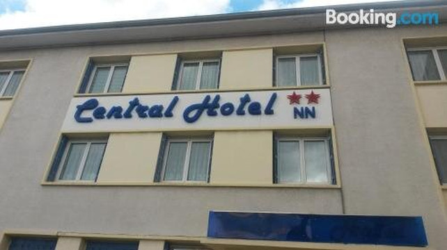 Central Hotel