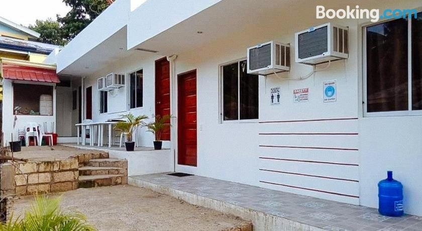 North Harbor Beach Resort RedPartner