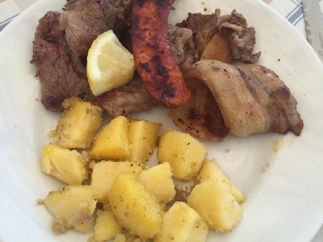 Maiera餐馆和美食-Agriturismo Montesalerno