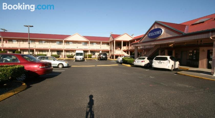 Welcome Everett Inn主图