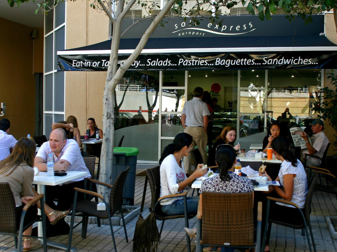 Solo Bar & Grill And Solo Express