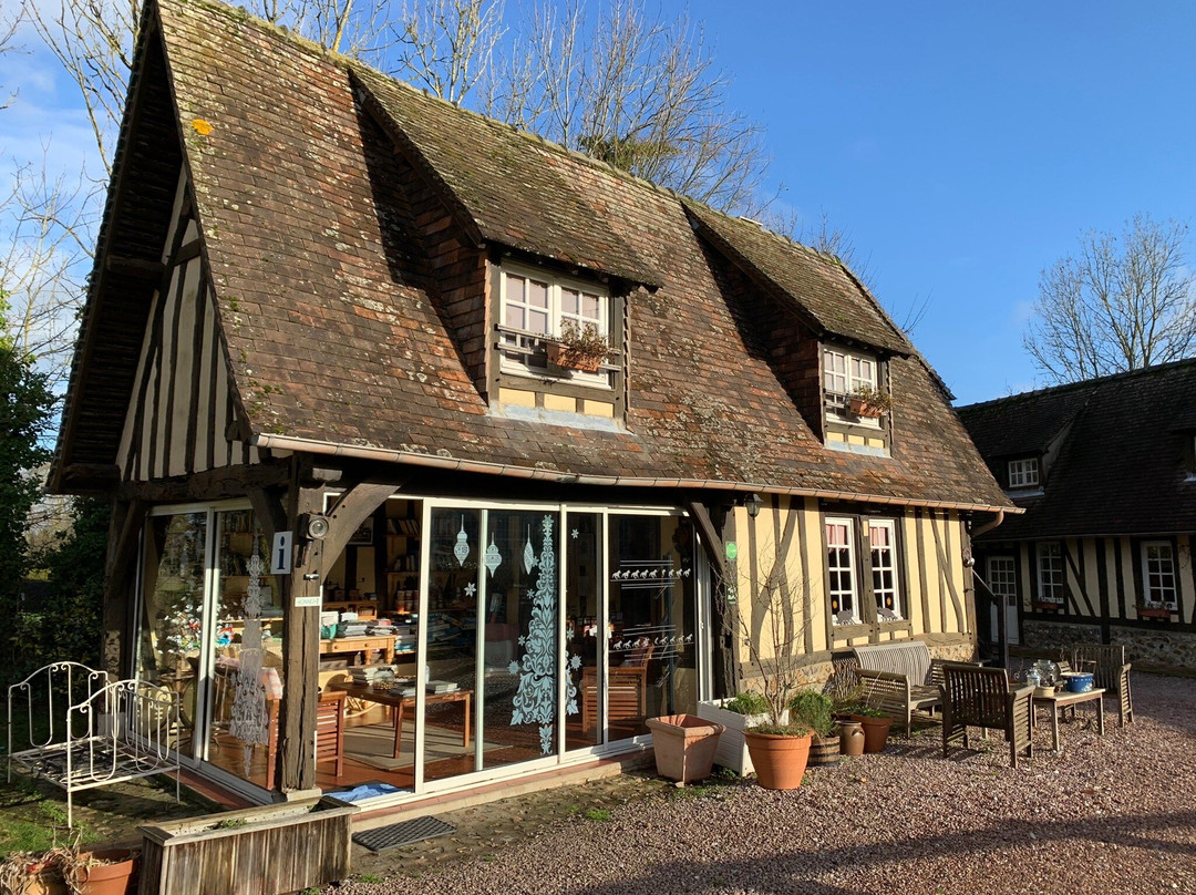 Saint-Georges-du-Vievre旅游攻略图片