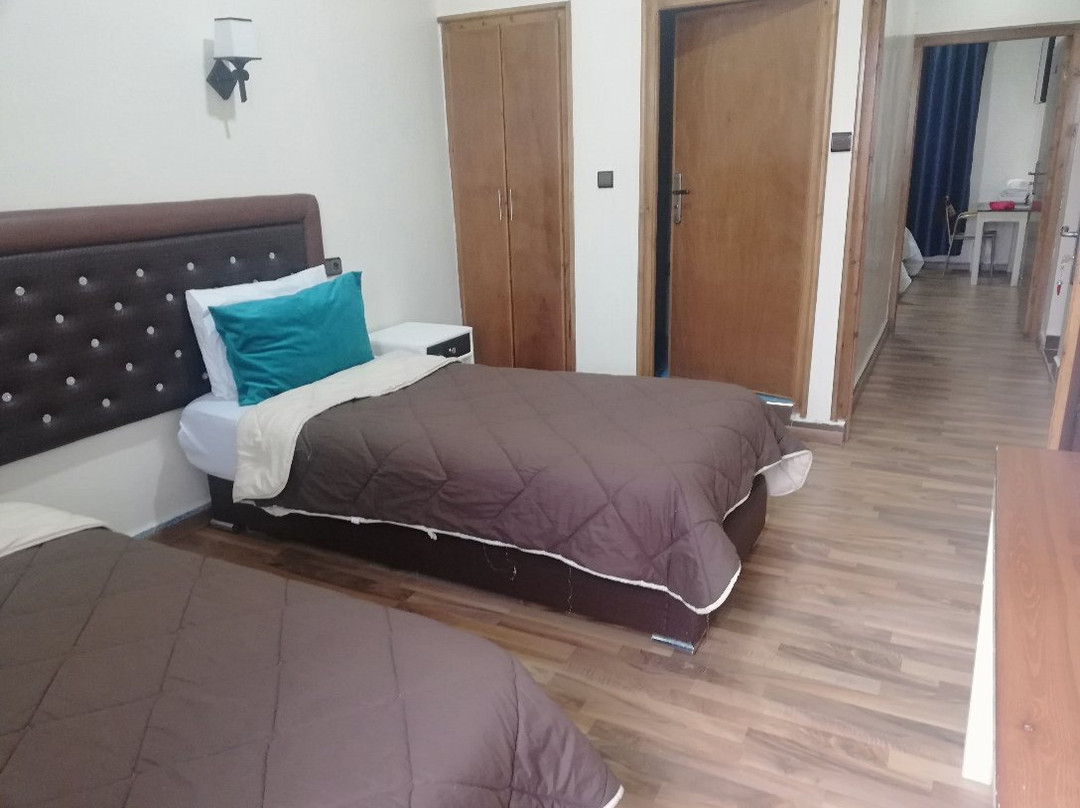 Hotel School Ersat Azrou主图