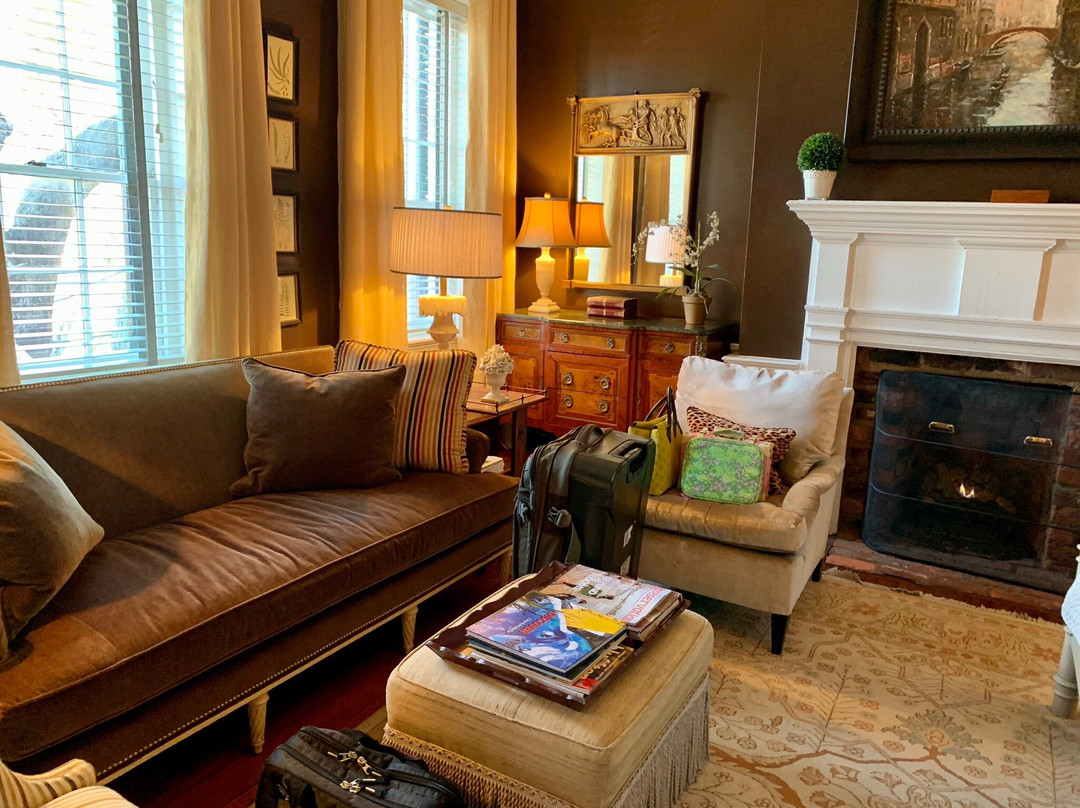 The Inn at Court Square主图