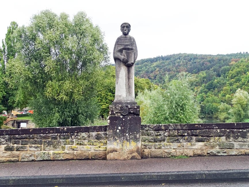 Statue of Johannes Bertels-埃希特纳赫必去景点
