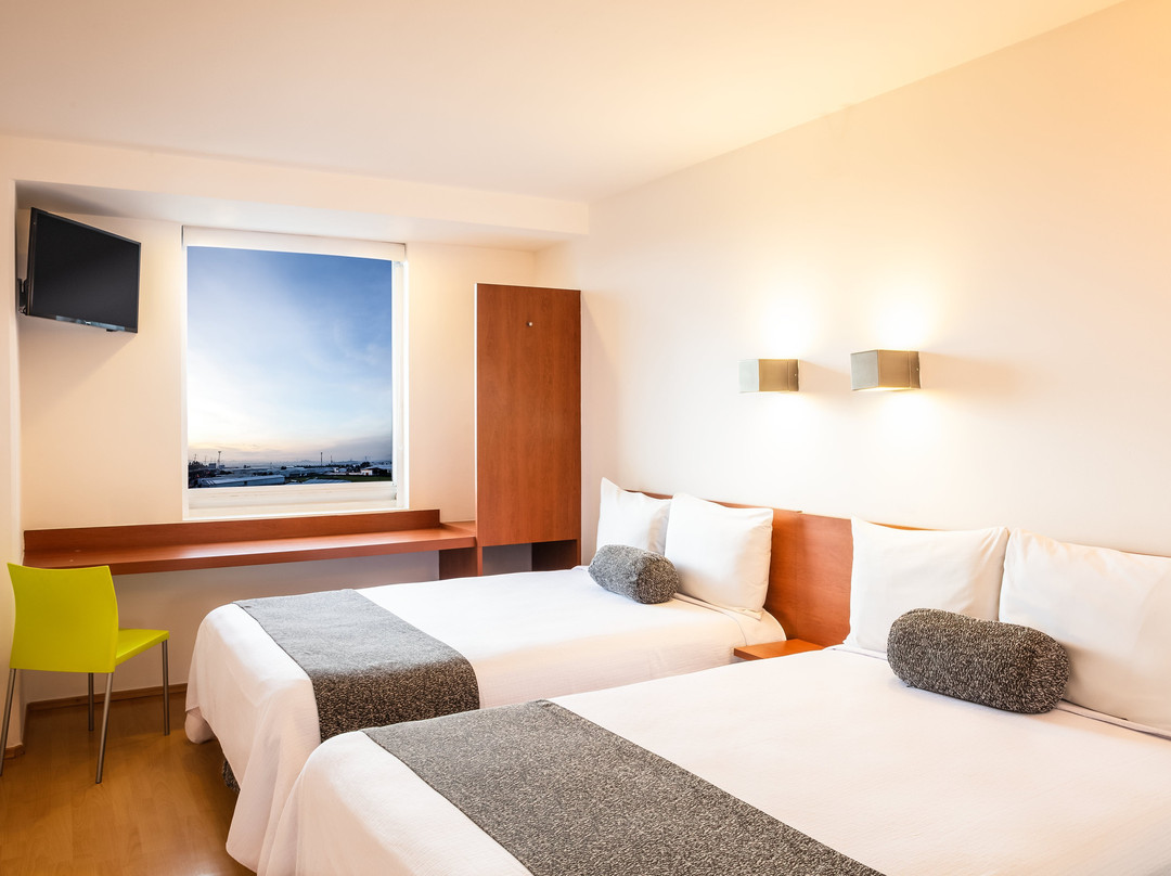 Hotel One Puebla FINSA主图