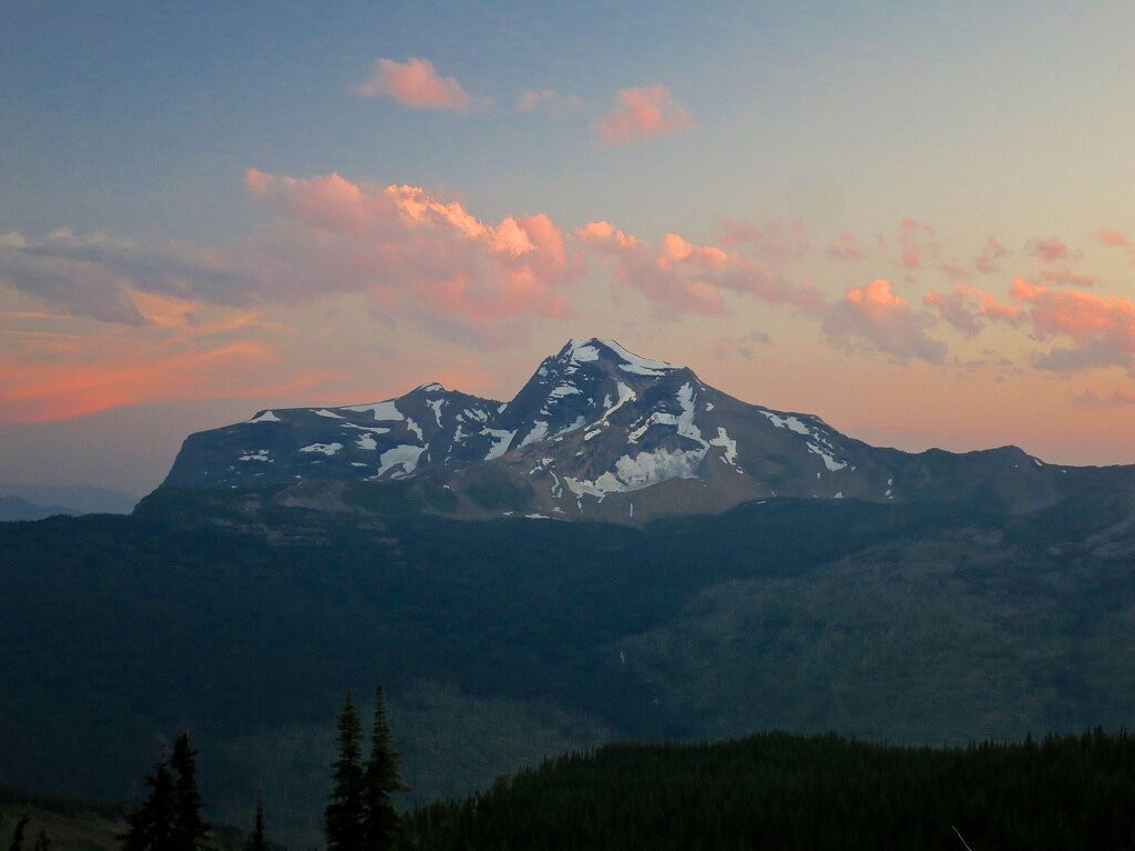 Granite Park Chalet主图