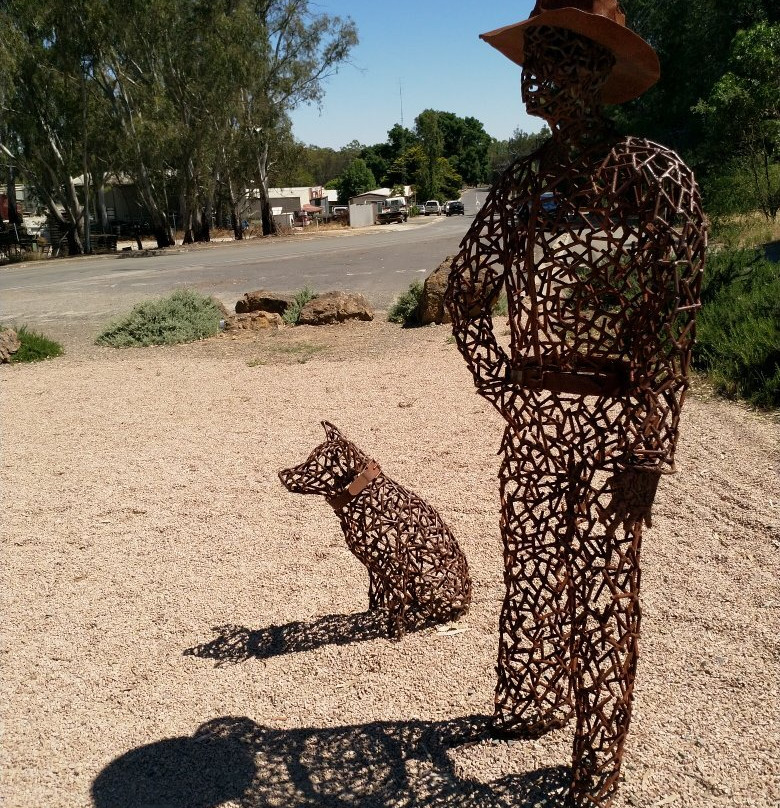 Mob Of Sheep Art Installation-克莱尔必去景点